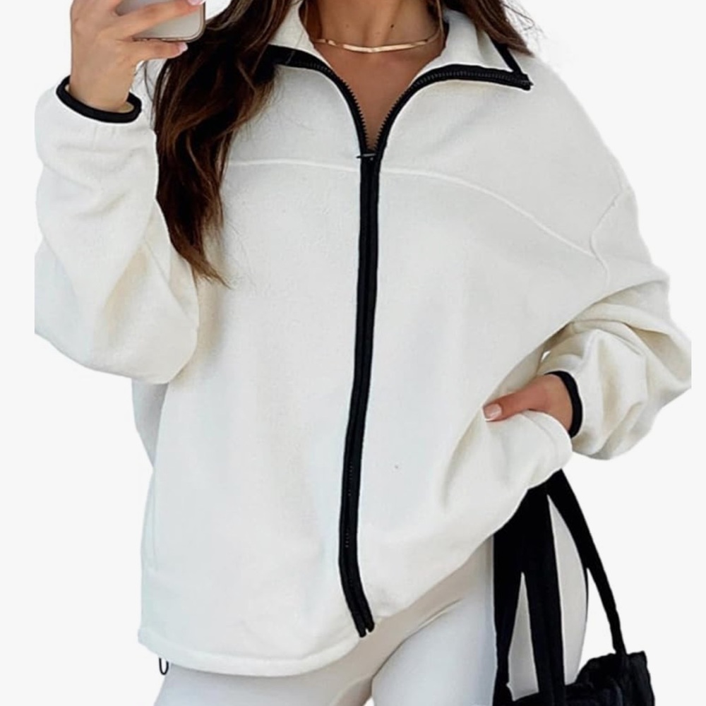 White fleece jacket full zip